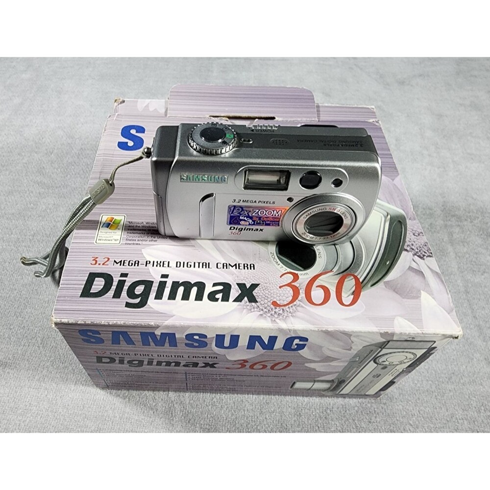 Vintage Samsung Digimax 360 3.2MP Digital Camera w/ Accessories Retro